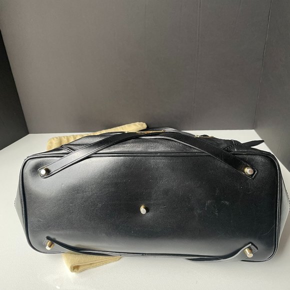 Burberry Black Leather Shoulder Bag - Picture 4 of 16